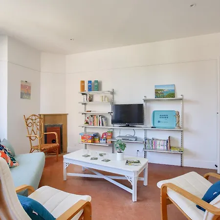 Apartamento 400m De La Plage, Pour 5 En Centre-ville Dinard
